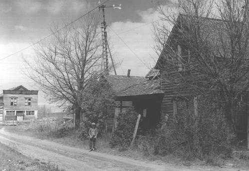 Ghost town of Hardman Oregon - Pacific Northwest Photoblog